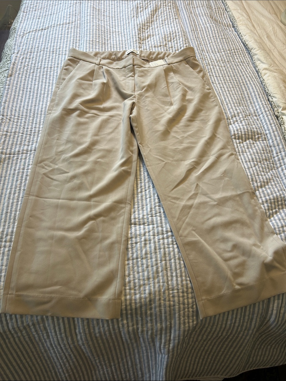 Abercrombie & Fitch Beige Low-Rise Wide-Leg Trousers
